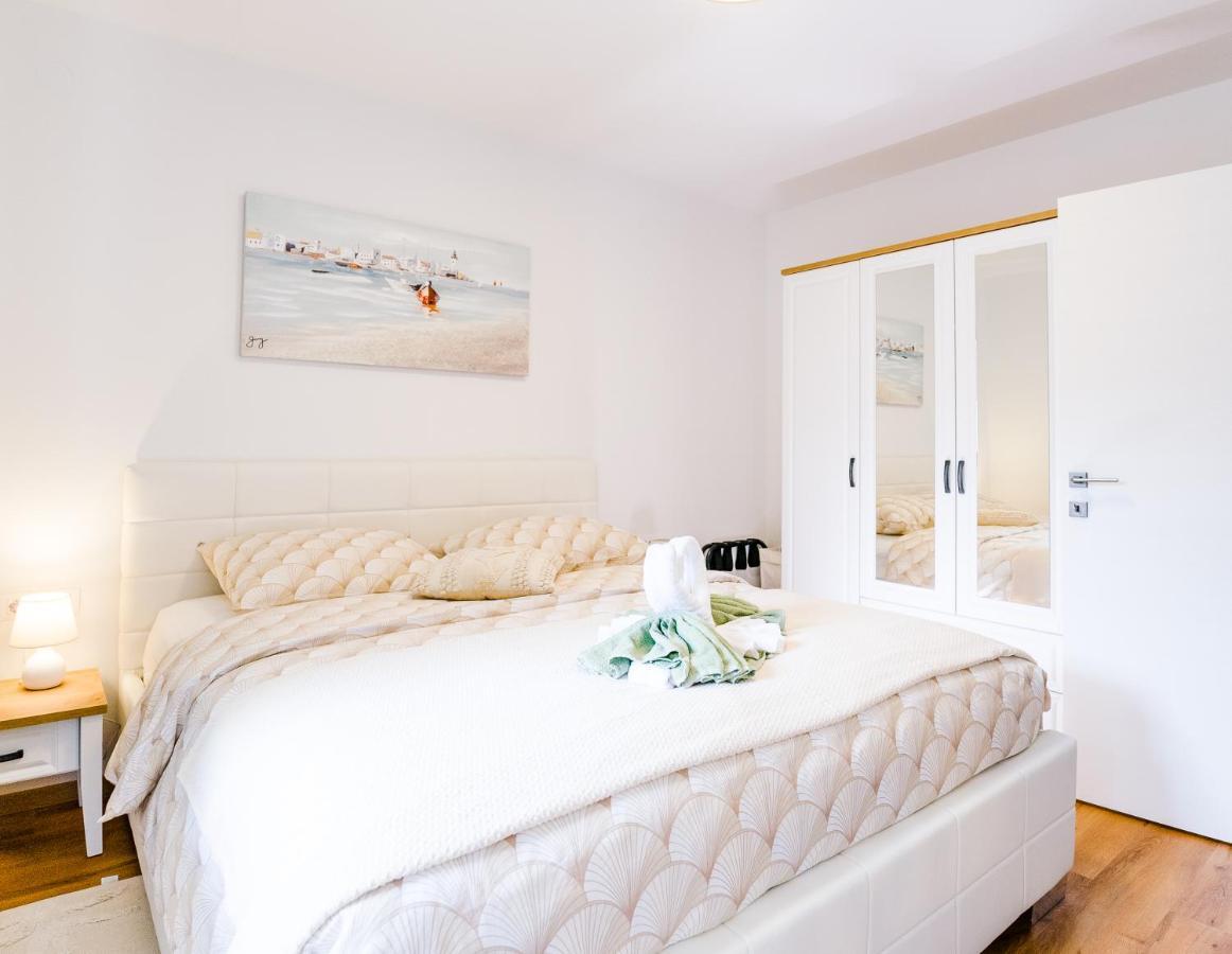 Tonka Apartment بولا المظهر الخارجي الصورة