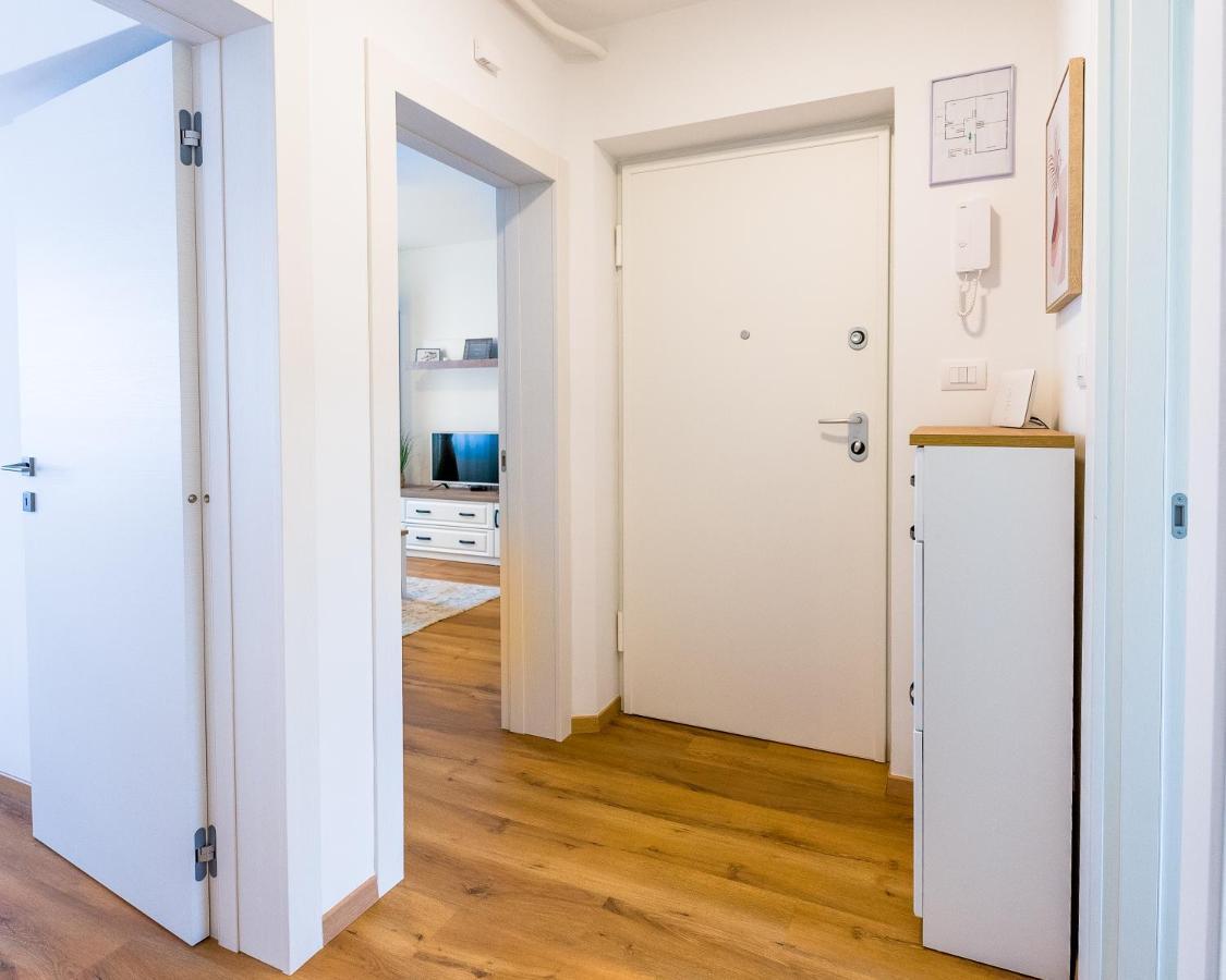 Tonka Apartment بولا المظهر الخارجي الصورة