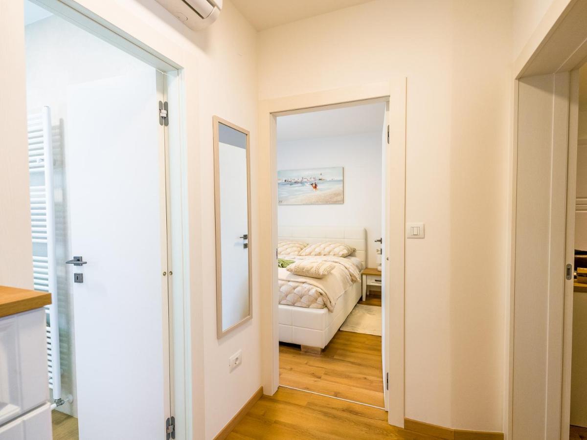 Tonka Apartment بولا المظهر الخارجي الصورة